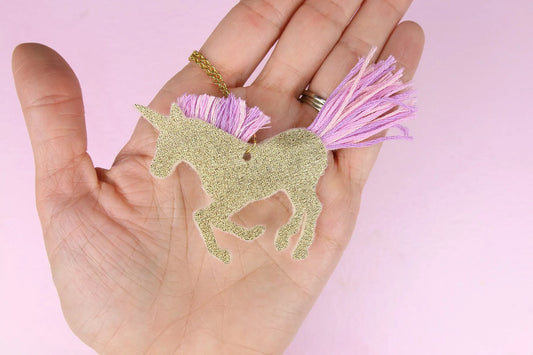 DIY Unicorn Necklace: How to Use Hairline Glitter Heat Transfer Vinyl