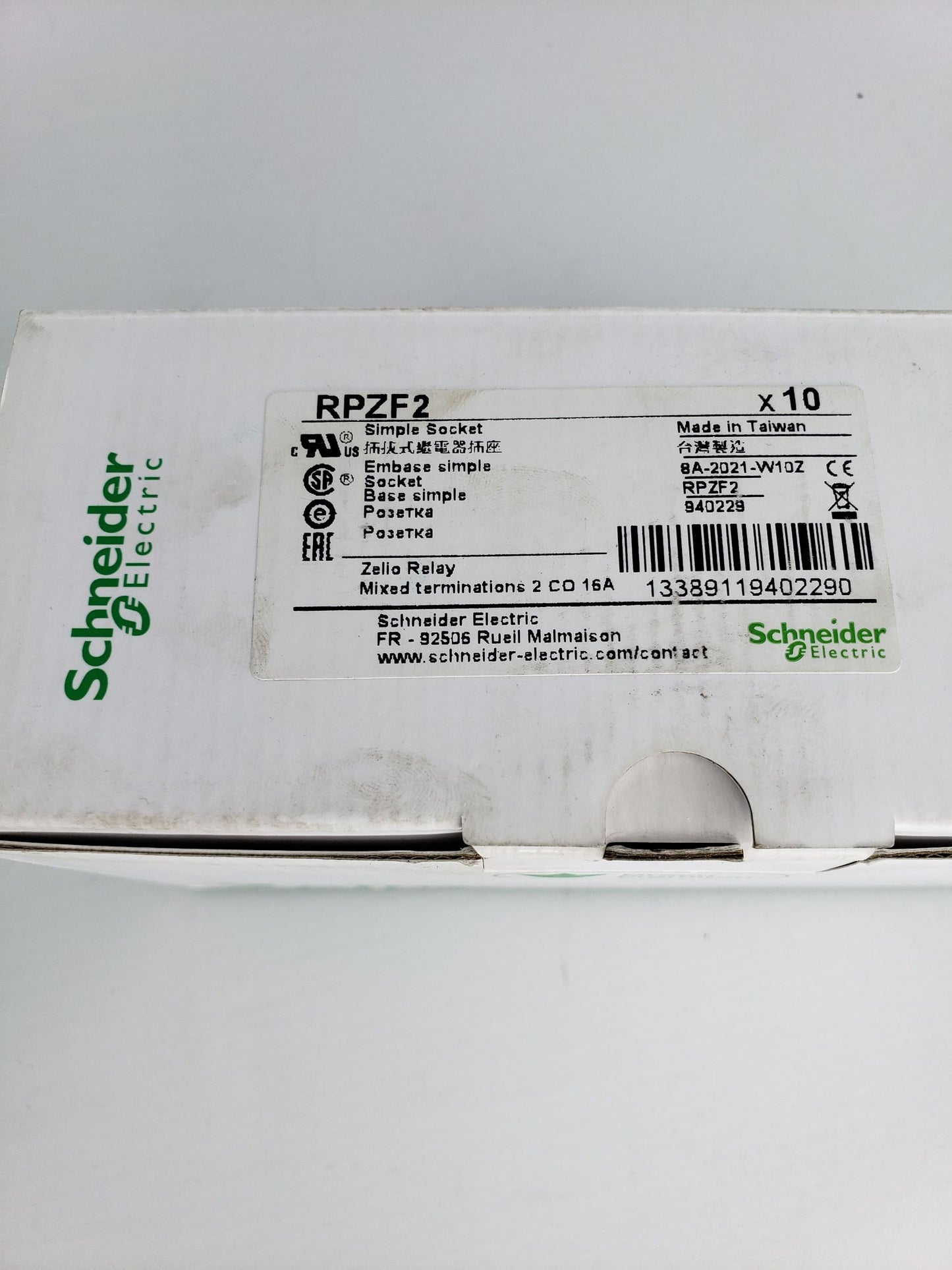 Qty: 10 Schneider RPZF2 Relay Socket, Standard, Square, 8 Pin, 16A